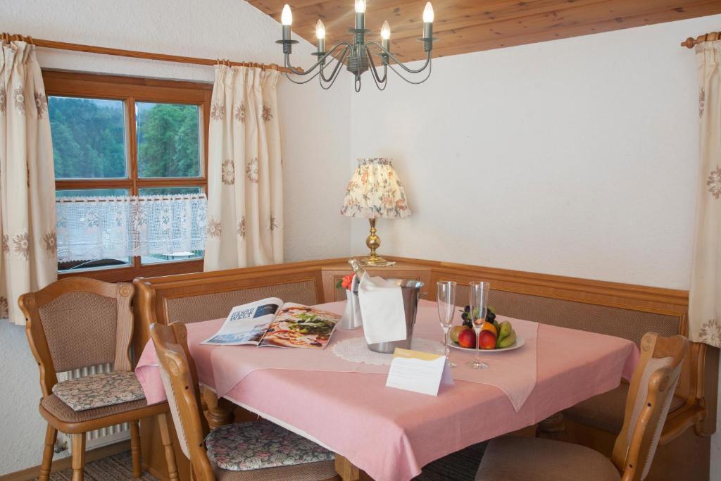 Hotel Der Seehof Hauzenberg Pokoj fotografie